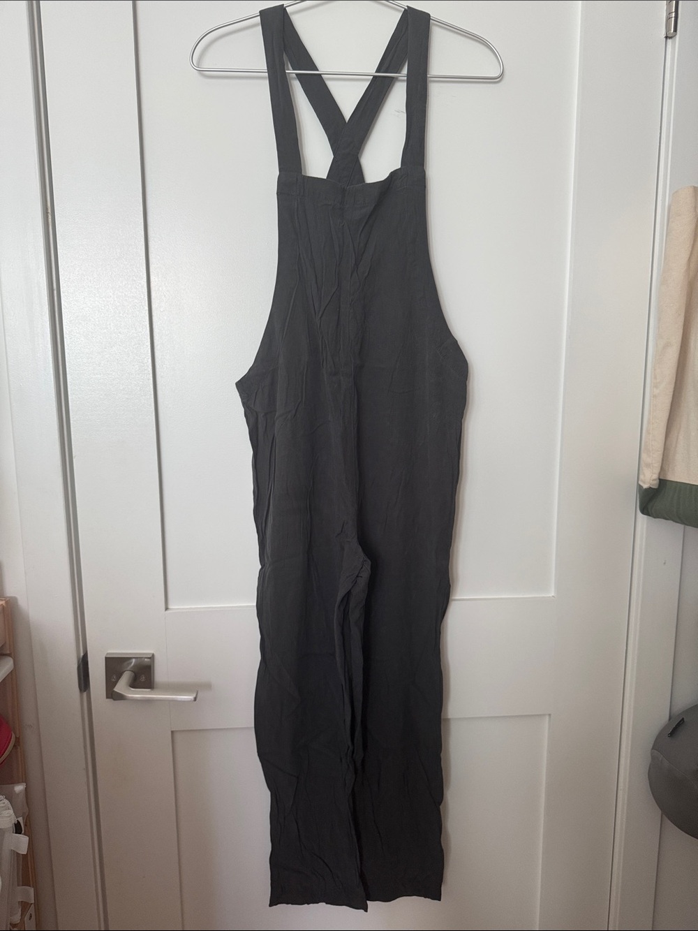Urban Outfitters Black Relaxed Linen-Blend Overalls